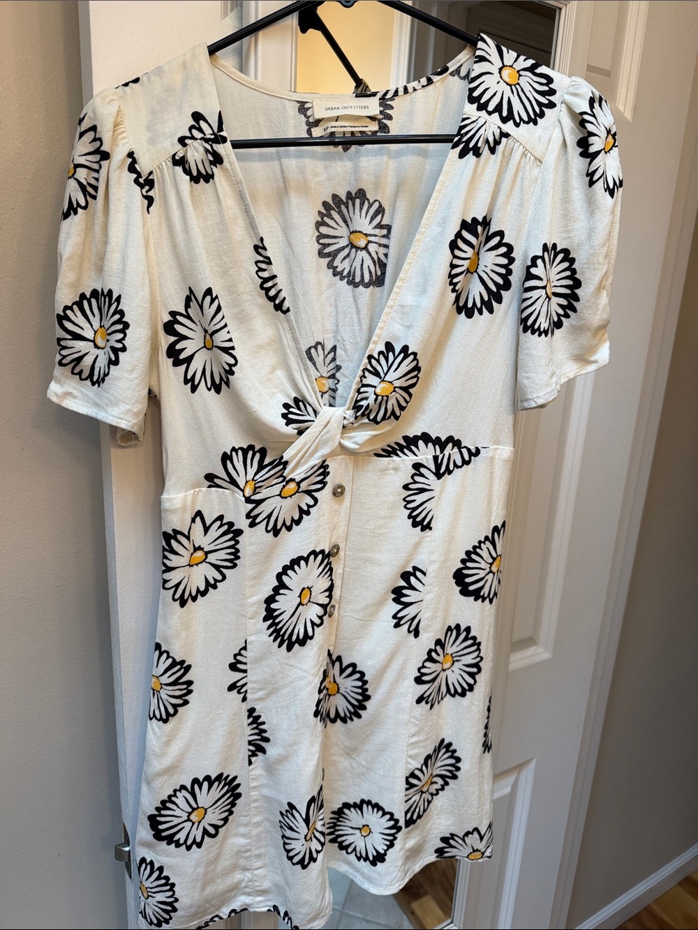 Urban Outfitters Daisy-Print Knot Front Women’s Dress - Cream